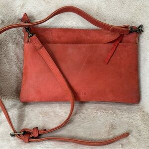 ABLE Martha Cross Body in soft suede - Salmon